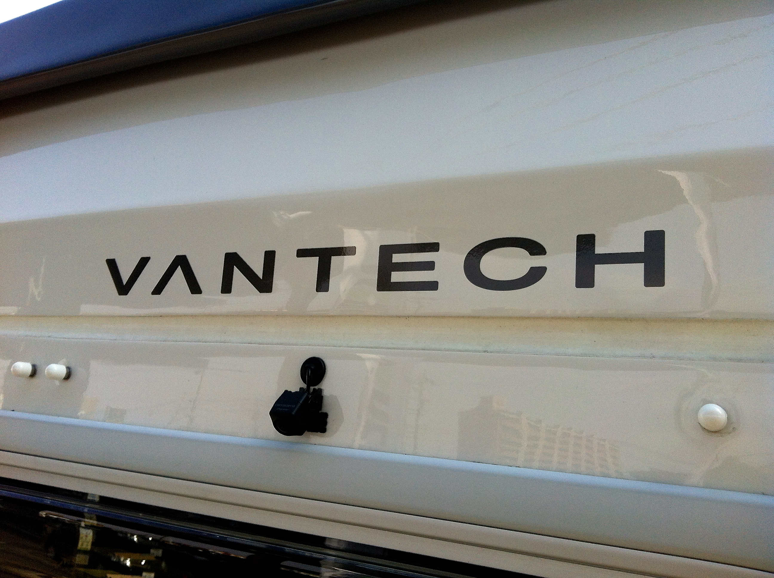 http://www.vantech.jp/shops/info/IMG_5616.JPG