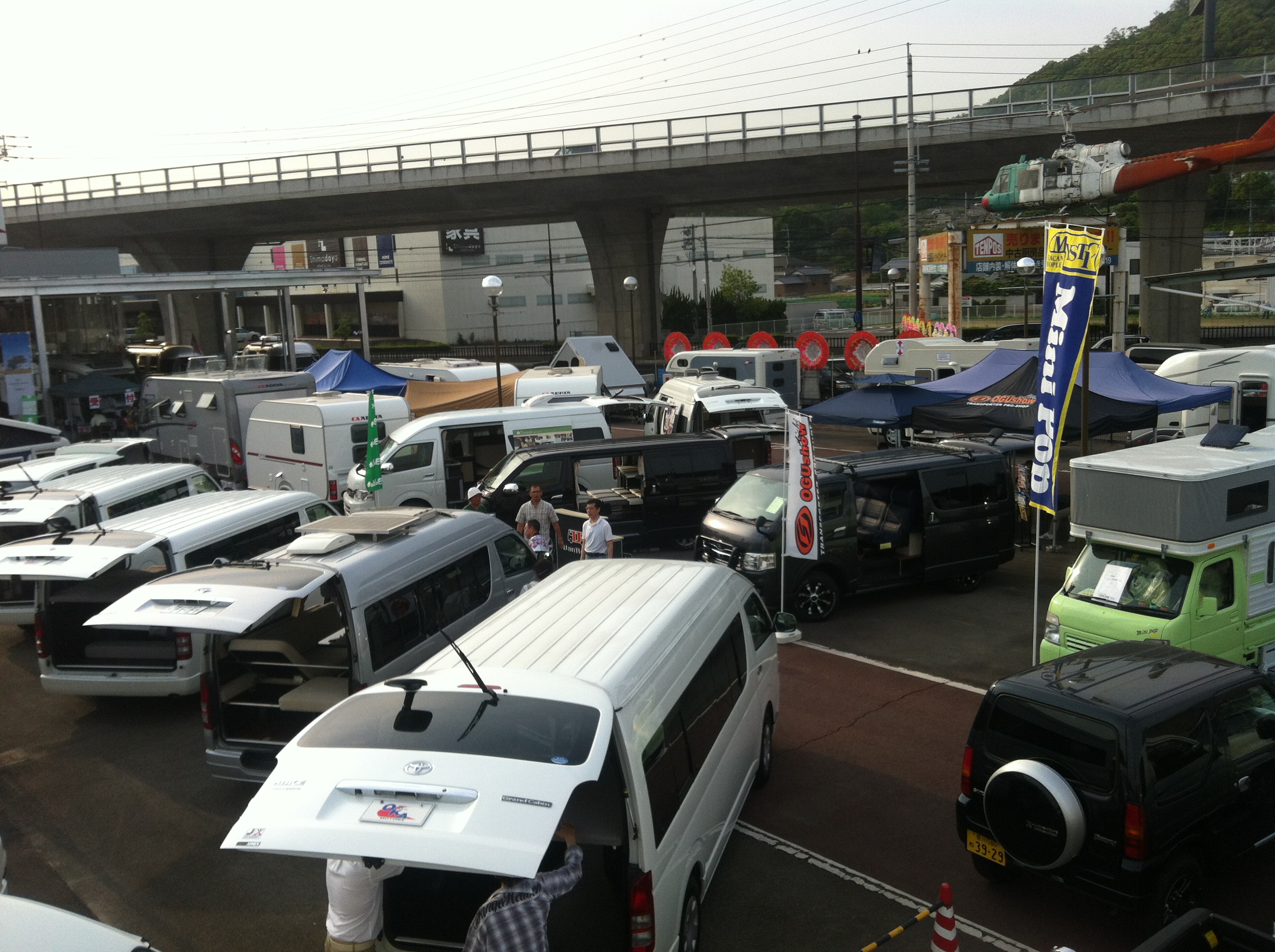 http://www.vantech.jp/shops/info/IMG_6010.JPG